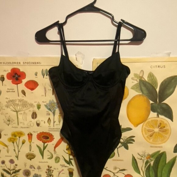 zara corset top - Picture 1 of 3